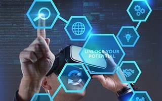 EPR 软件与软件外包服务的作用与联系